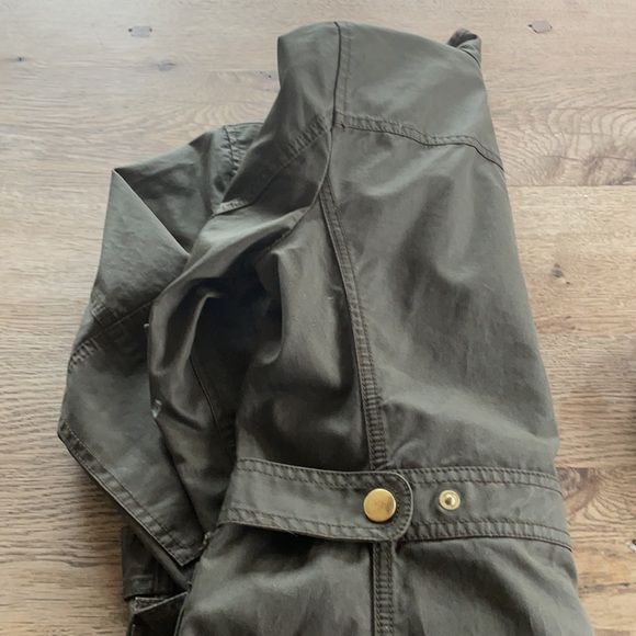 Jacket - Picture 3 of 3